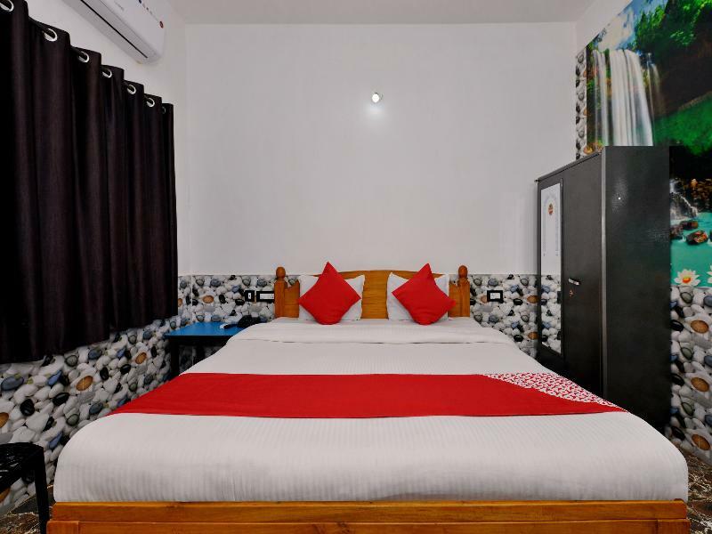 Oyo 10809 Hotel Tushar Inn Baga Extérieur photo