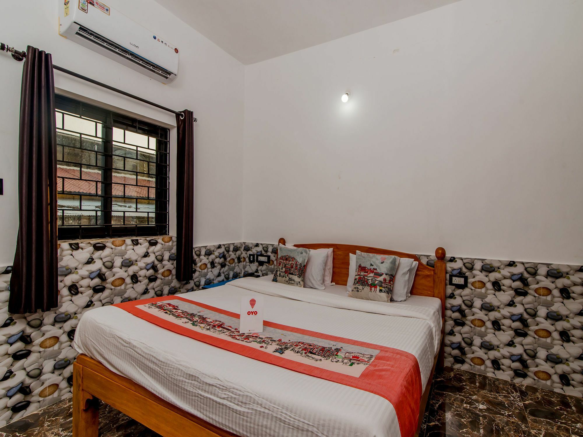 Oyo 10809 Hotel Tushar Inn Baga Extérieur photo